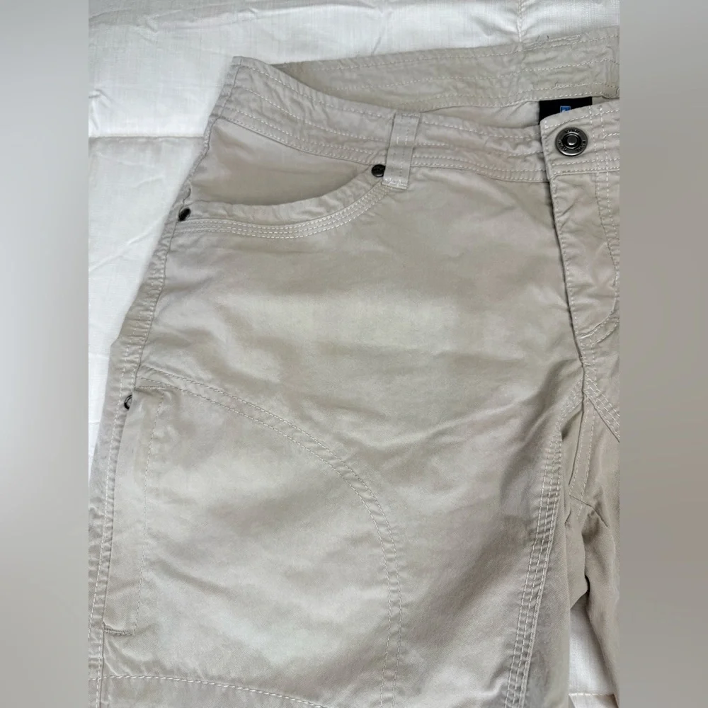 Kuhl women’s hiking climbing camping khaki shorts 5 pockets lightweight 10 EUC - Picture 4 of 12